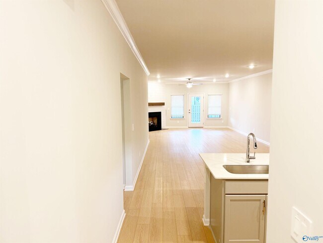 Photo - 6057 Gardner Maples Dr SE