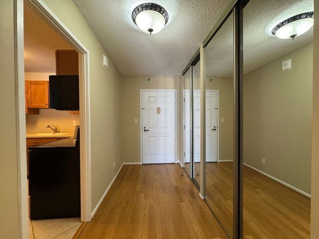 Photo - Luxurious Double Suite Condo With 2 Full Baths and Sunroom In Desired Belvedere Condominiums Unit 1533