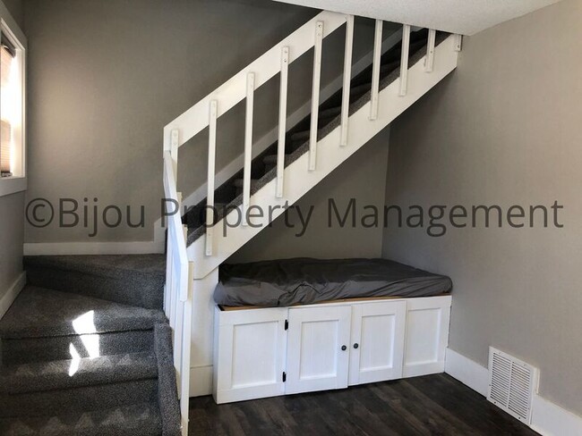 Photo - 522 N Prospect St