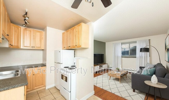 Photo - 10040-10154 154 St Unit One-Bedroom