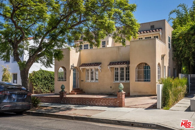 Building Photo - 8818 Rangely Ave Rental
