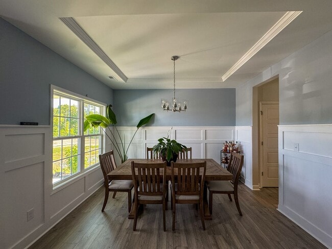 Photo - Beautiful 4 Bed 2.5 Bath Home in Linden
