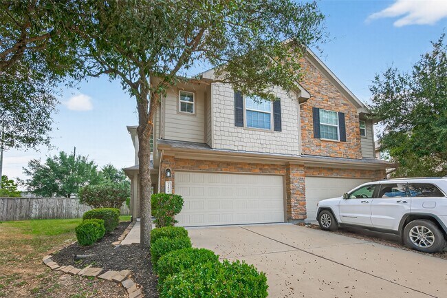 Photo - 24670 Folkstone Cir