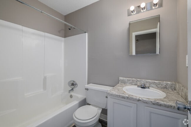 2BR, 2BA - 1,227SF - Bathroom