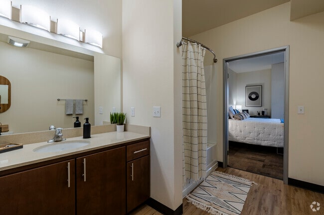 Wolf Run Student Living