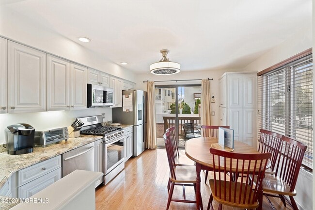 Photo - 15 N St