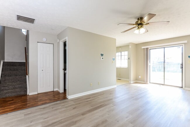 Photo - 1481 Rebecca Ln