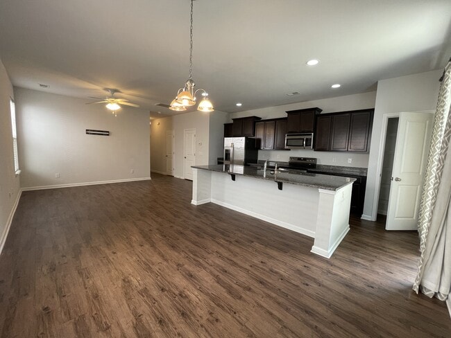 Photo - 4983 Hay Bale Ct