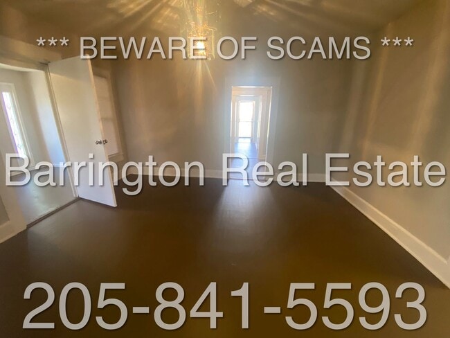 Photo - 1698 Cleburn Ave