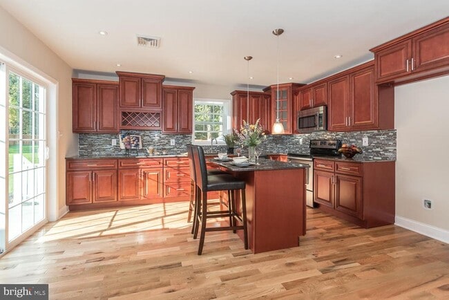 Photo - 412 Norristown Rd