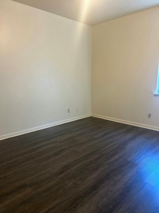 Photo - 1506 N 3rd St