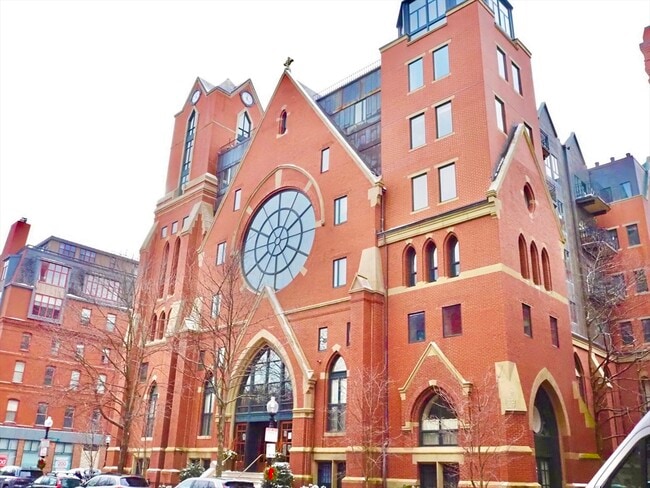 Photo - 2 Clarendon St Condo Unit 204