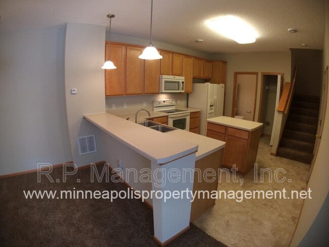 Photo - 10800 Hawthorn Trail