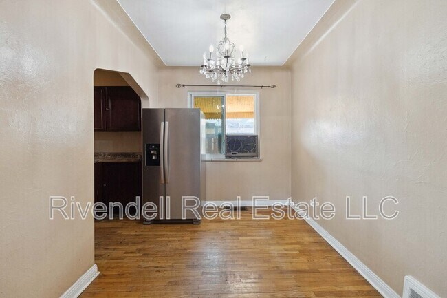 Photo - 5085 Eliot St