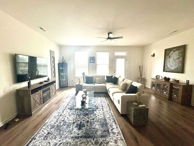 Photo - Scenic 3-Bed Townhome with Screened Porch, First Floor Storage & 1-Car Garage – Overlooking the G...