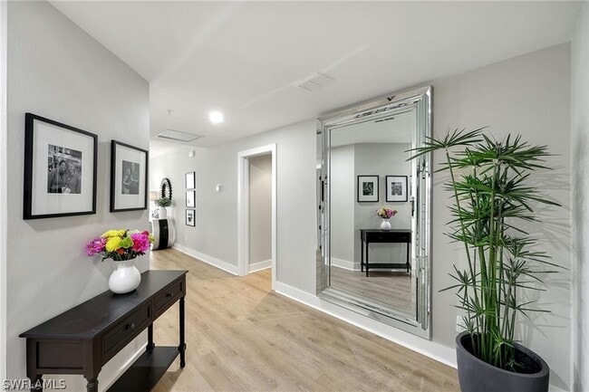 3321 Glen Cairn Ct Unit 102