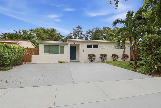 Photo - 14325 NE 8th Ave