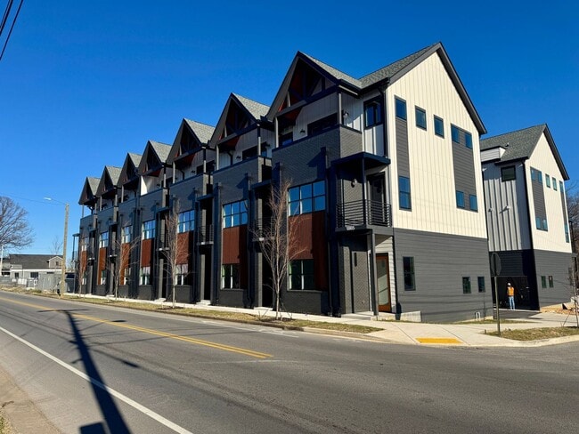 Building Photo - 1865 Zeta Way