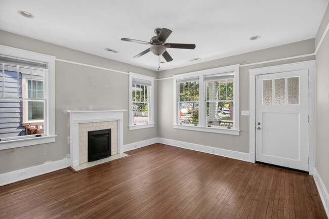Photo - 831 Rutledge Ave