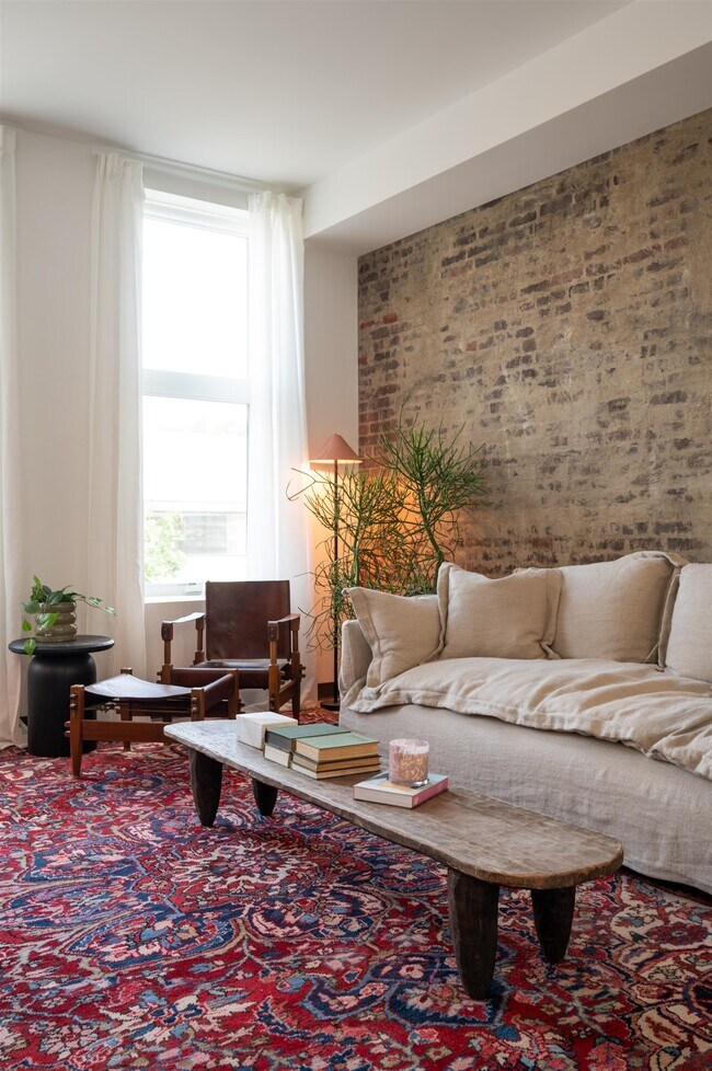 Photo - 857 Bergen Ave Unidad 201