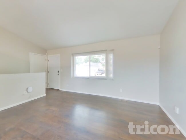 Photo - 4318 Sunridge Dr