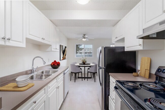 Photo - Village Plaza