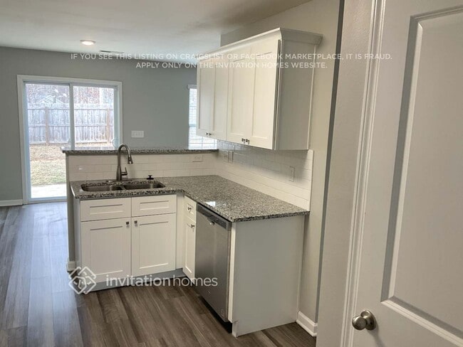 Photo - 1920 Northrop Dr