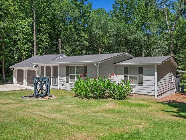 Photo - 192 Hoke St