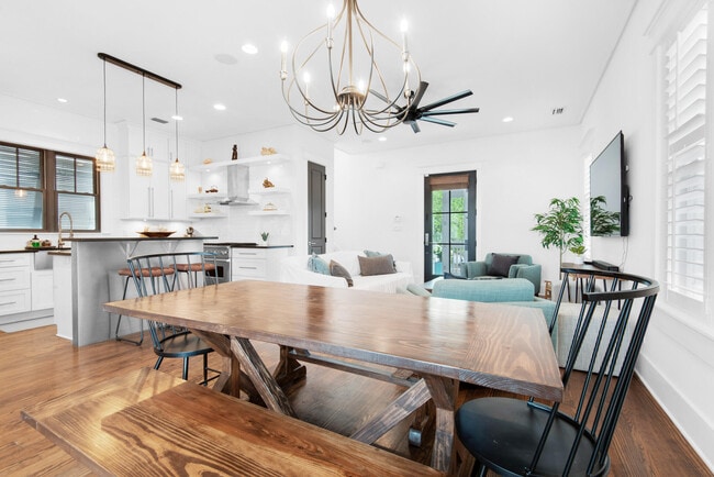 Photo - 610 Sandgrass Boulevard