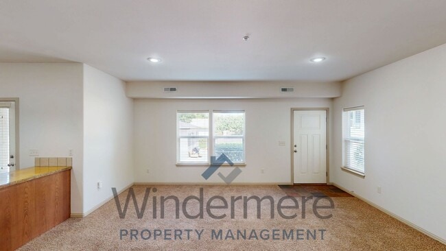 Photo - coll1100 Unit 1