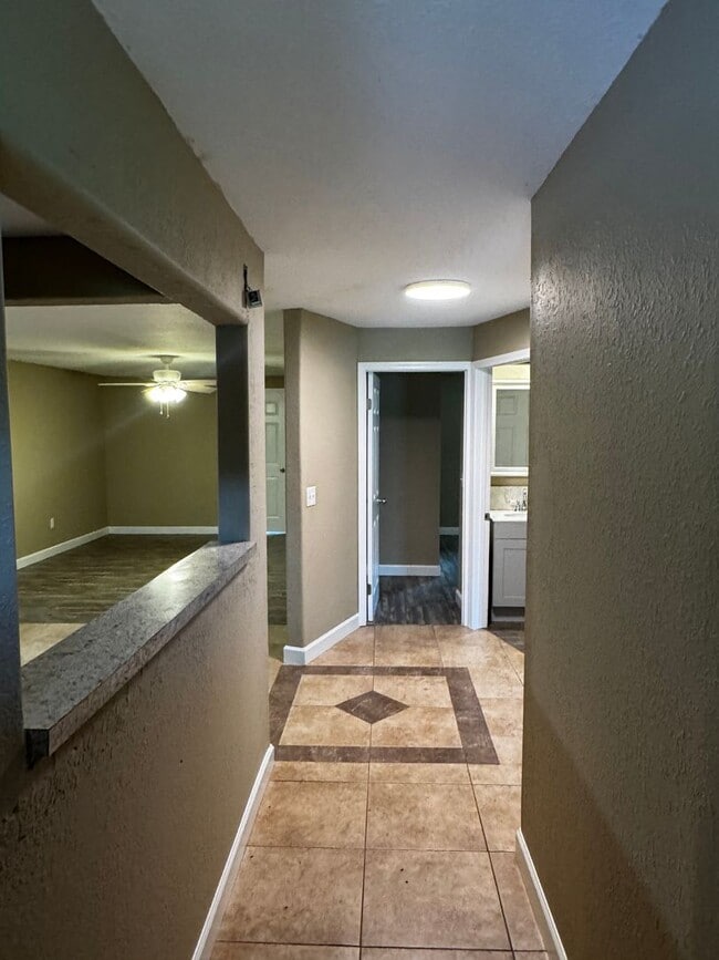 Photo - Cozy & Private 3-Bedroom Duplex Rental in Ocala