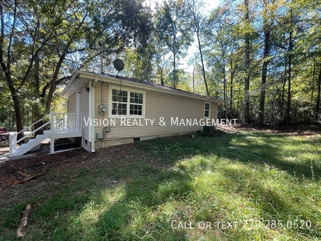 Photo - 101 Bowen Dr