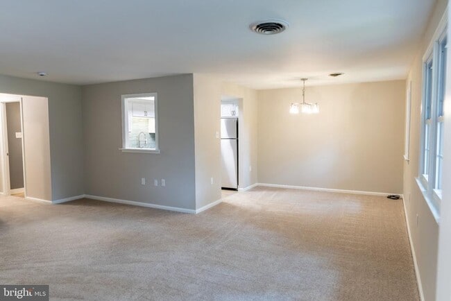 1108 Yardley Commons
