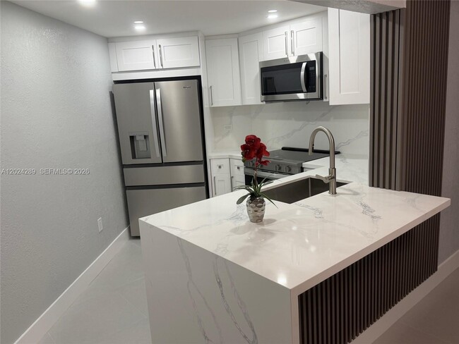 Photo - 10233 NW 9th St Cir Unit 105-1