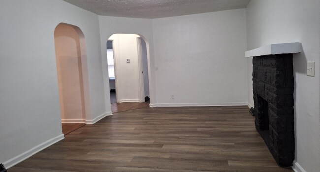 Photo - 179 N Sylvan Ave