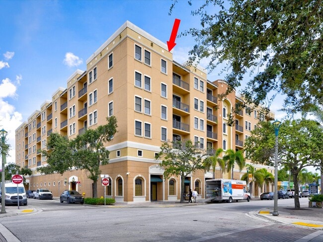 Photo - 511 Lucerne Ave Unit 615