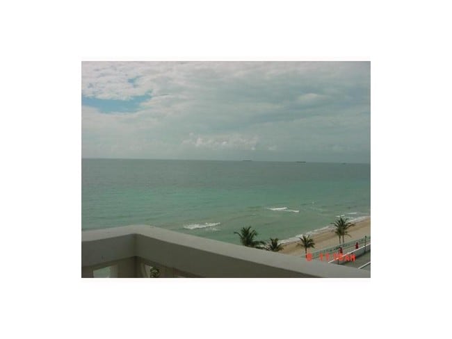 BALCONY VIEW - 4010 Galt Ocean Dr Unidad 706