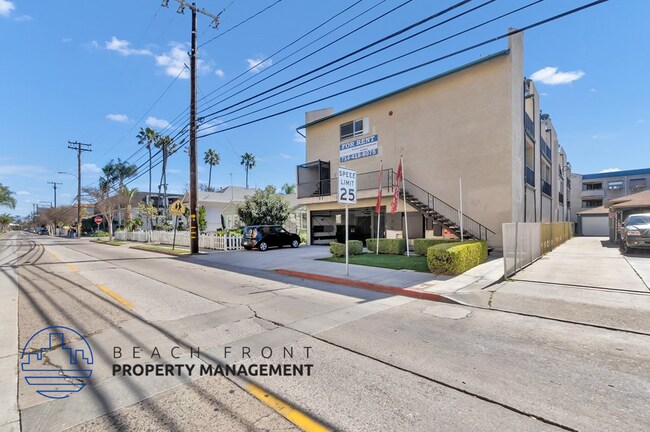 Photo - 710 W. Washington Ave.