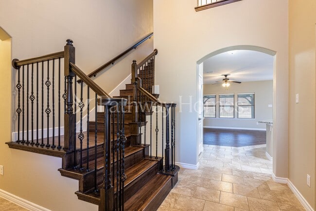 Photo - 119 Highwood Ave