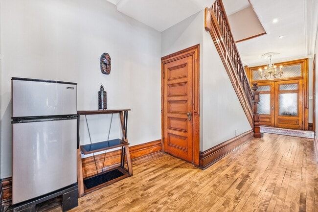 Photo - 4299 Blvd. De Maisonneuve Ouest