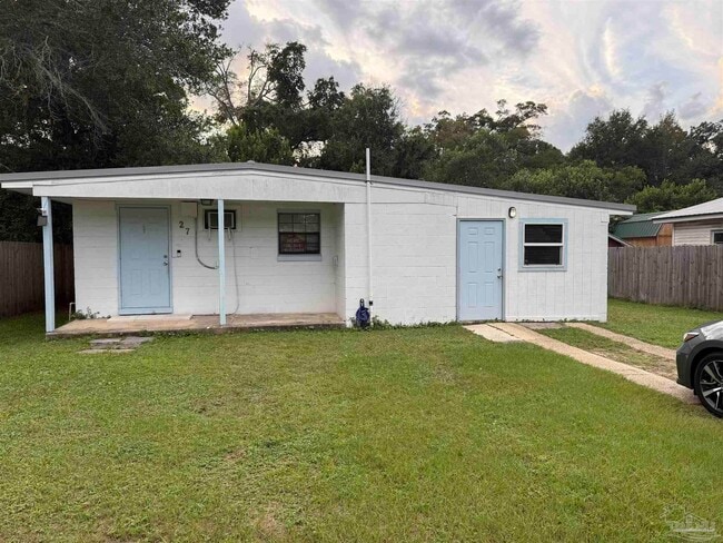 Building Photo - 27 Cloverland Ct