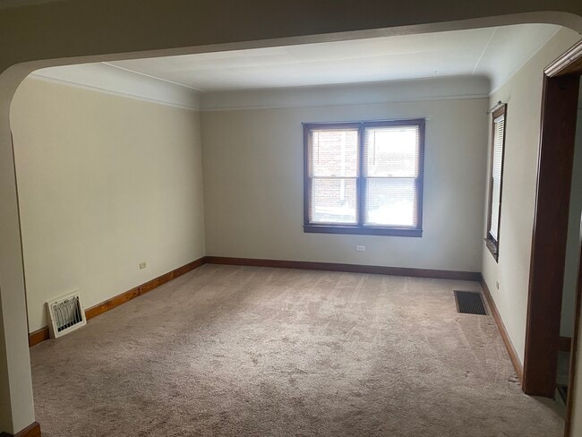 Living room - 228 North Court St. Unit 228.5