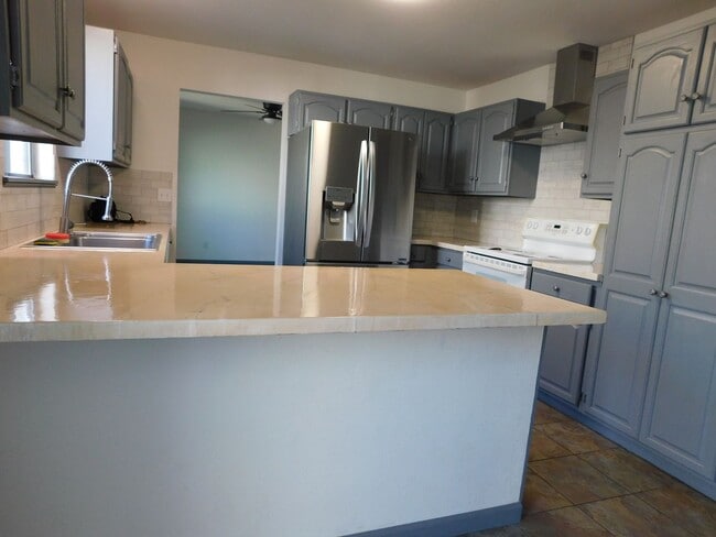 Photo - Spacious in the Redlands