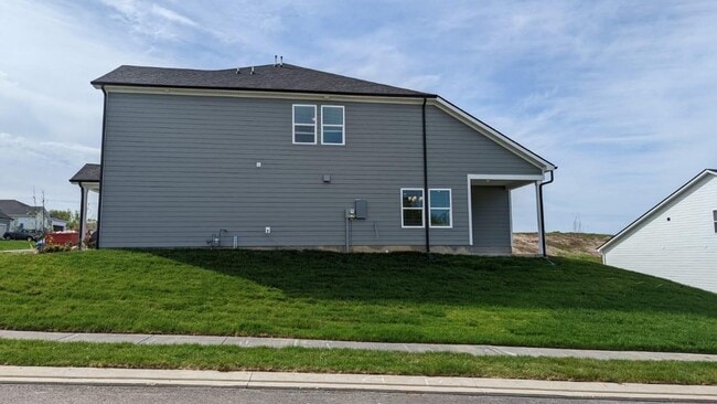 Photo - 1411 Alabaster Ln