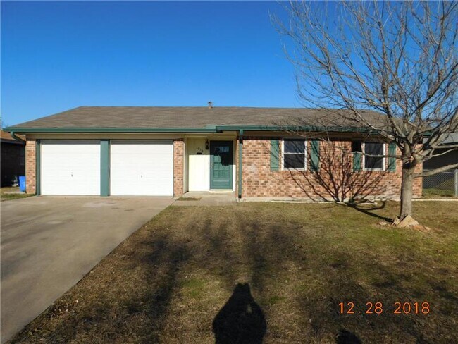 Building Photo - 1010 Jackie Jo Ln