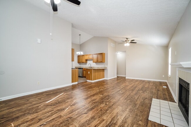 Photo - 3428 Oak Bend Blvd