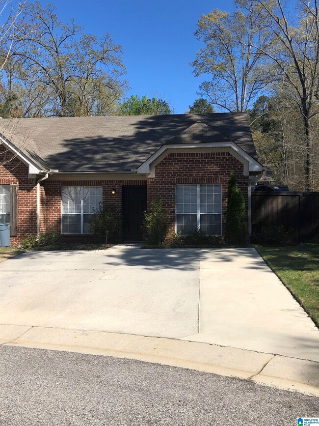 Photo - 2751 Southwood Ln Townhome