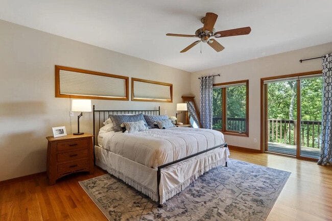 Photo - N7487 E Lakeshore Dr