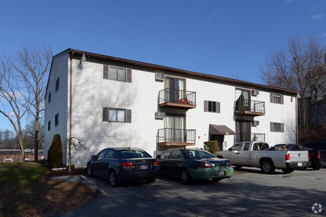 Bay View Commons - Bay View Commons Apartments