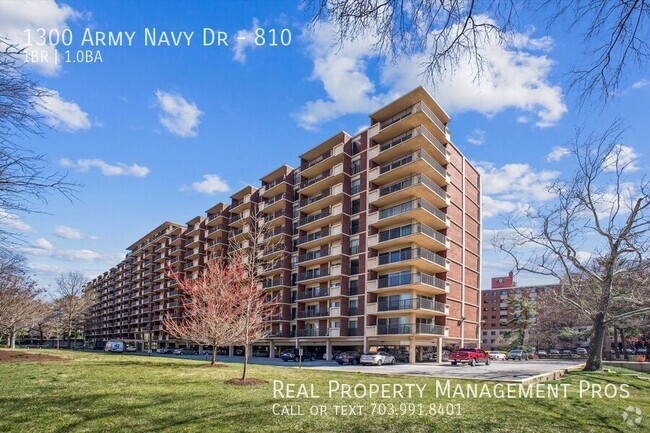 Building Photo - 1300 Army Navy Dr Unit 810 Rental